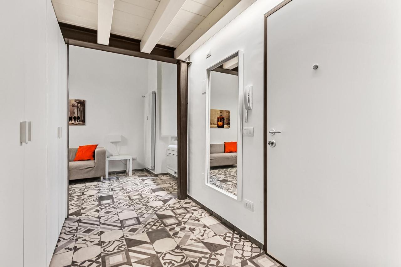 Loft Spritz Nel Centro Di Milano, Via Sottocorno, Porta Vittoria Lejlighed Eksteriør billede
